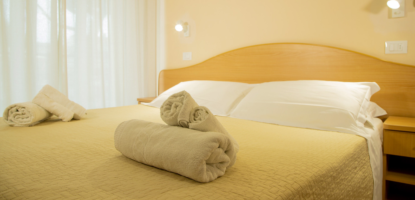 media.Camera-Superior-01-Hotel-Arlecchino-Riccione